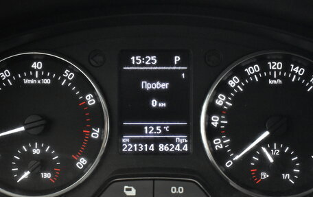 Skoda Rapid I, 2014 год, 790 000 рублей, 6 фотография