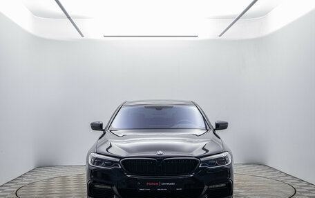 BMW 5 серия, 2019 год, 4 580 000 рублей, 2 фотография