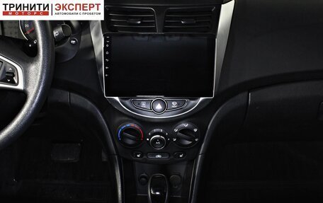 Hyundai Solaris II рестайлинг, 2016 год, 1 197 000 рублей, 14 фотография