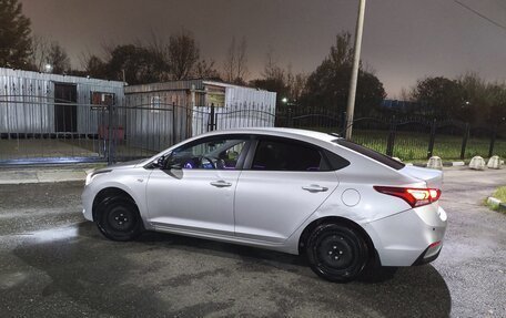 Hyundai Solaris II рестайлинг, 2017 год, 860 000 рублей, 6 фотография