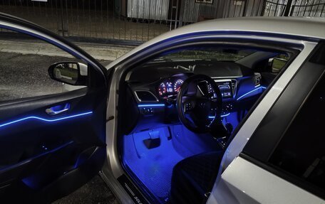 Hyundai Solaris II рестайлинг, 2017 год, 860 000 рублей, 13 фотография