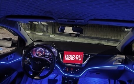 Hyundai Solaris II рестайлинг, 2017 год, 860 000 рублей, 16 фотография