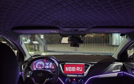 Hyundai Solaris II рестайлинг, 2017 год, 860 000 рублей, 17 фотография