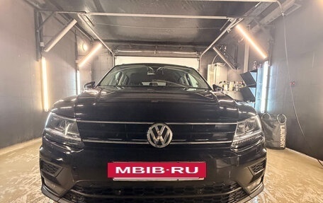 Volkswagen Tiguan II, 2019 год, 2 740 000 рублей, 11 фотография