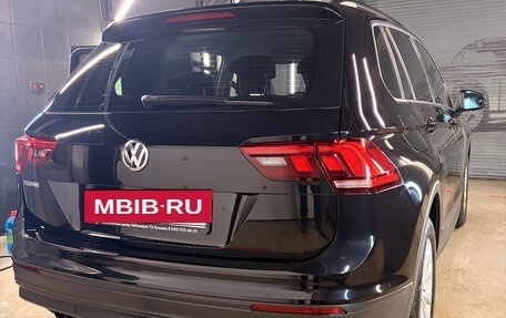 Volkswagen Tiguan II, 2019 год, 2 740 000 рублей, 7 фотография