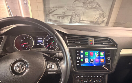 Volkswagen Tiguan II, 2019 год, 2 740 000 рублей, 25 фотография