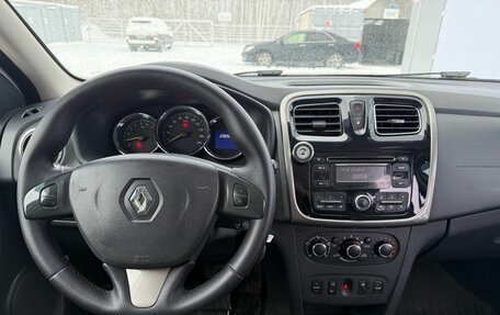 Renault Logan II, 2016 год, 600 000 рублей, 21 фотография