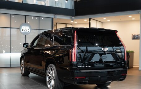 Cadillac Escalade V, 2025 год, 22 990 000 рублей, 6 фотография