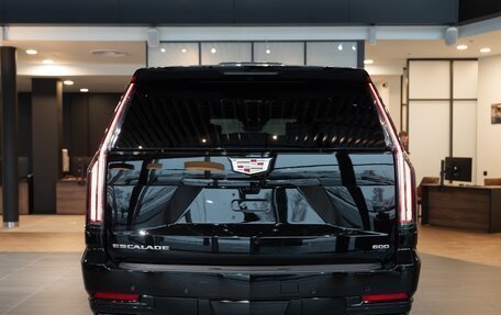 Cadillac Escalade V, 2025 год, 22 990 000 рублей, 5 фотография