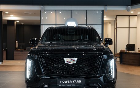 Cadillac Escalade V, 2025 год, 22 990 000 рублей, 2 фотография