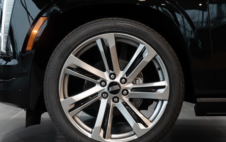 Cadillac Escalade V, 2025 год, 22 990 000 рублей, 7 фотография