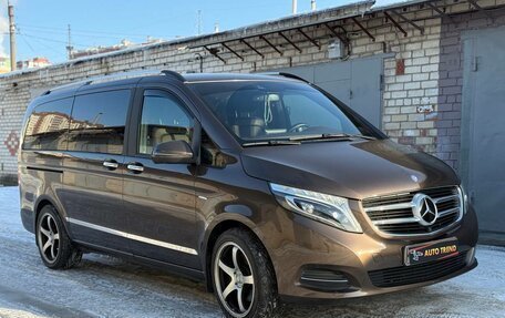 Mercedes-Benz V-Класс, 2016 год, 6 650 000 рублей, 9 фотография