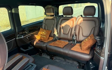 Mercedes-Benz V-Класс, 2016 год, 6 650 000 рублей, 6 фотография