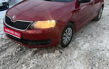 Skoda Rapid I, 2017 год, 999 999 рублей, 3 фотография