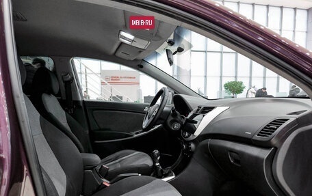 Hyundai Solaris II рестайлинг, 2012 год, 650 000 рублей, 11 фотография