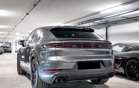 Porsche Cayenne III, 2025 год, 14 670 000 рублей, 2 фотография