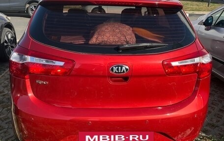 KIA Rio III рестайлинг, 2013 год, 940 000 рублей, 13 фотография