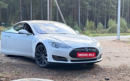 Tesla Model S I, 2013 год, 2 200 000 рублей, 3 фотография