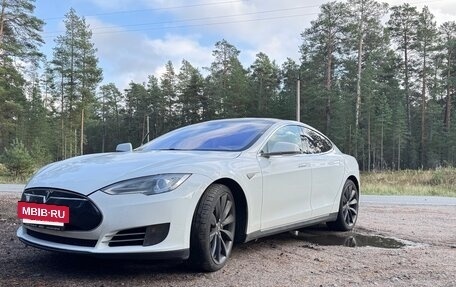 Tesla Model S I, 2013 год, 2 200 000 рублей, 2 фотография
