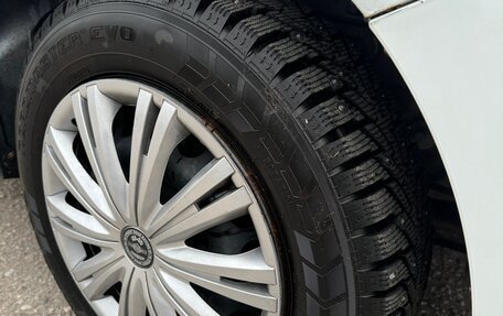 Renault Logan II, 2018 год, 565 000 рублей, 7 фотография