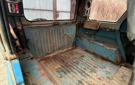 ЛуАЗ 3151, 1996 год, 100 000 рублей, 6 фотография