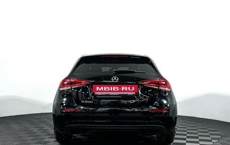 Mercedes-Benz A-Класс, 2019 год, 2 147 000 рублей, 6 фотография