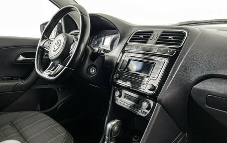 Volkswagen Polo VI (EU Market), 2017 год, 1 147 000 рублей, 9 фотография