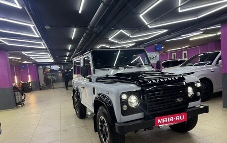 Land Rover Defender I, 2015 год, 5 300 000 рублей, 3 фотография