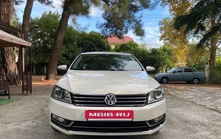 Volkswagen Passat B7, 2013 год, 1 450 000 рублей, 26 фотография