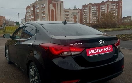 Hyundai Elantra V, 2015 год, 1 000 000 рублей, 15 фотография