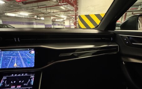 Audi A6, 2018 год, 3 550 000 рублей, 11 фотография