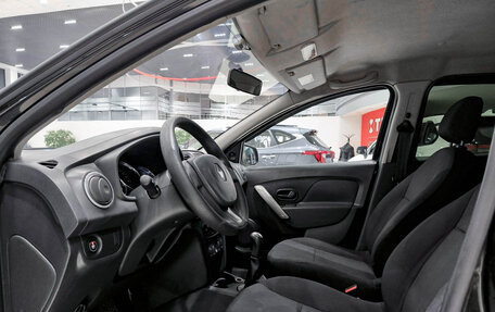 Renault Logan II, 2015 год, 530 000 рублей, 20 фотография