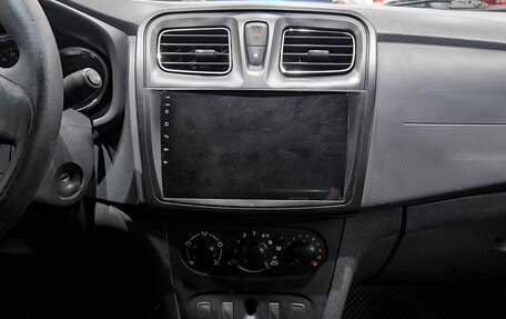 Renault Logan II, 2015 год, 530 000 рублей, 18 фотография