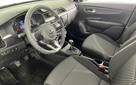 KIA Rio IV, 2017 год, 1 600 000 рублей, 10 фотография