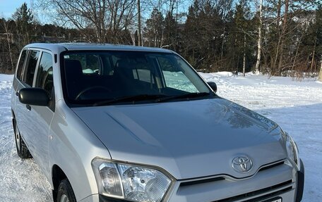 Toyota Probox I, 2020 год, 1 350 000 рублей, 1 фотография