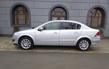 Opel Astra H, 2012 год, 700 000 рублей, 14 фотография