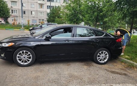 Ford Fusion (North America) II, 2019 год, 1 570 000 рублей, 2 фотография