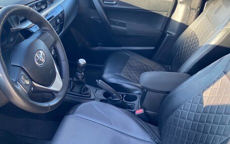 Toyota Corolla, 2013 год, 1 080 000 рублей, 8 фотография