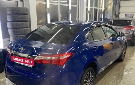 Toyota Corolla, 2013 год, 1 080 000 рублей, 5 фотография