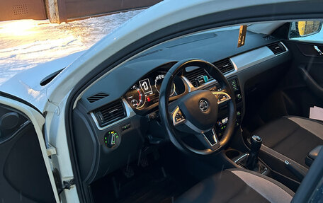 Skoda Rapid I, 2017 год, 1 250 000 рублей, 6 фотография