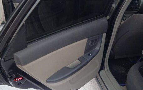 KIA Cerato I, 2005 год, 255 000 рублей, 10 фотография