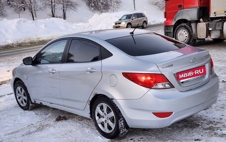 Hyundai Solaris II рестайлинг, 2011 год, 540 000 рублей, 4 фотография