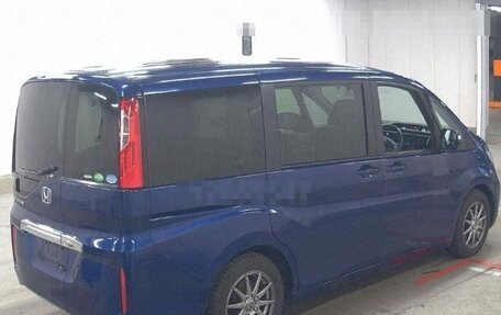 Honda Stepwgn IV, 2016 год, 1 800 000 рублей, 8 фотография