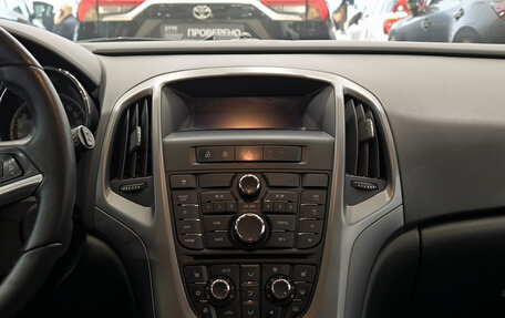 Opel Astra J, 2013 год, 630 000 рублей, 15 фотография