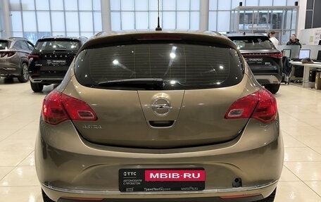 Opel Astra J, 2013 год, 630 000 рублей, 6 фотография