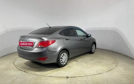 Hyundai Solaris II рестайлинг, 2015 год, 850 000 рублей, 6 фотография