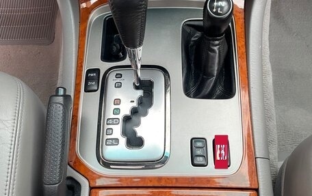 Toyota Land Cruiser 100 рестайлинг 2, 2005 год, 2 750 000 рублей, 9 фотография