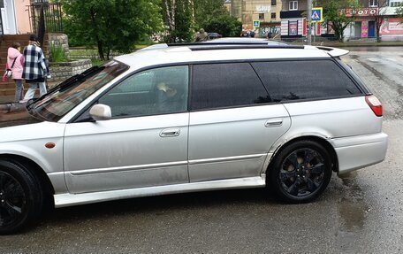 Subaru Legacy III, 2001 год, 400 000 рублей, 2 фотография