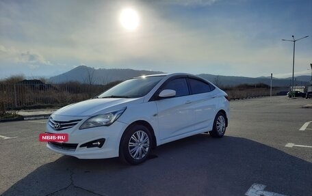 Hyundai Solaris II рестайлинг, 2016 год, 850 000 рублей, 2 фотография