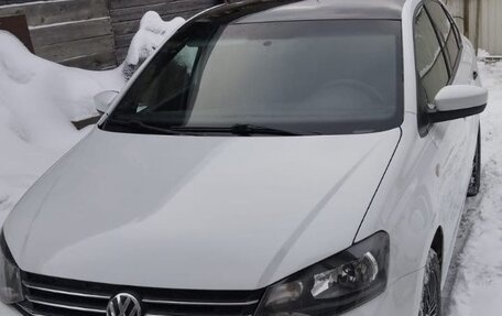 Volkswagen Polo VI (EU Market), 2018 год, 840 000 рублей, 2 фотография